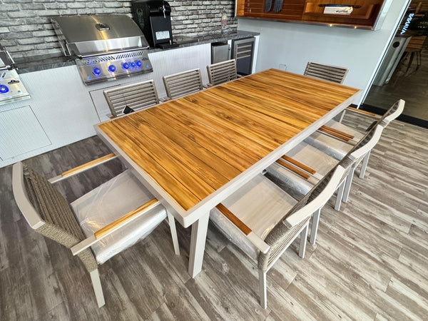 COMEDOR BOSTON TAUPE DE 08 SILLAS "CAVANNI" (30% DSCTO - 1 UNIDAD DISPONILBE)