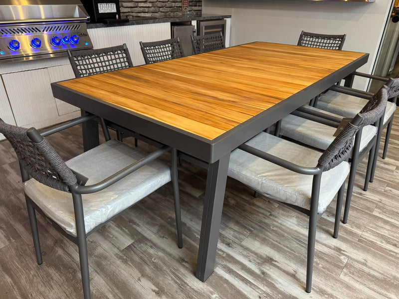 COMEDOR BOSTON ARGENTO + 8 SILLAS BELA "CAVANNI" (40% DSCTO)
